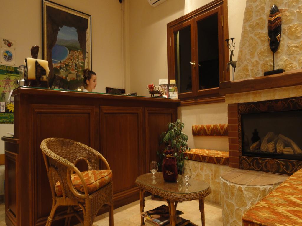 Castle View Studios ปาราลีอออัสตรอช ภายนอก รูปภาพ